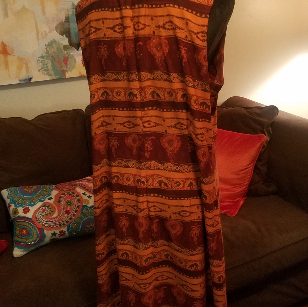 Dress - Picture 2 of 2